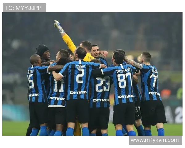 尤文图斯主场战胜国际米兰，罗纳尔多梅开二度助球队登顶意甲积分榜